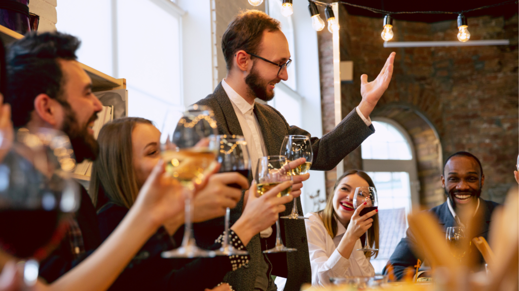 Como organizar uma festa empresarial: guia como planejar um evento de sucesso